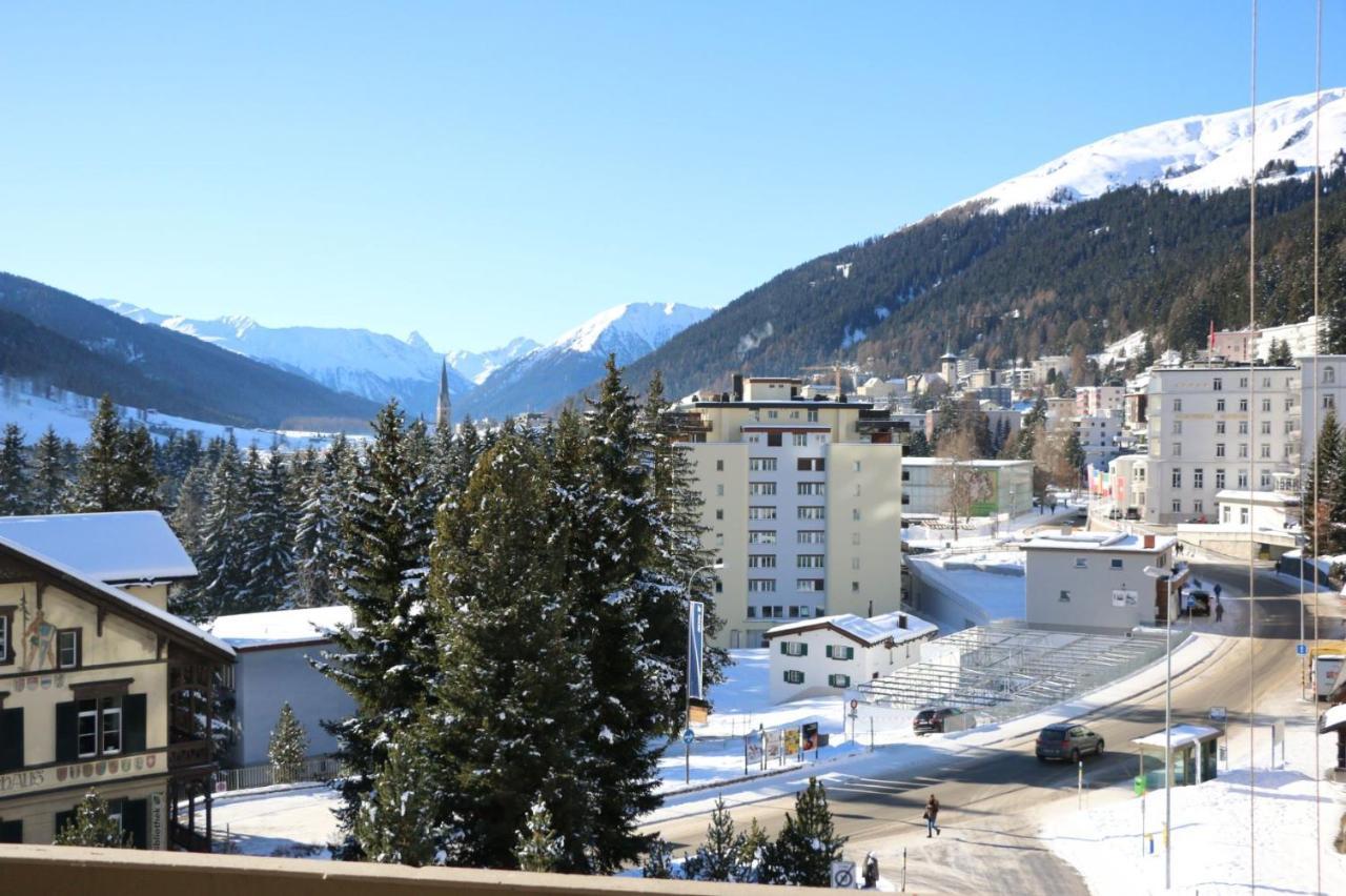Ferienwohnungen, Carlton Am Park, Davos Platz Extérieur photo